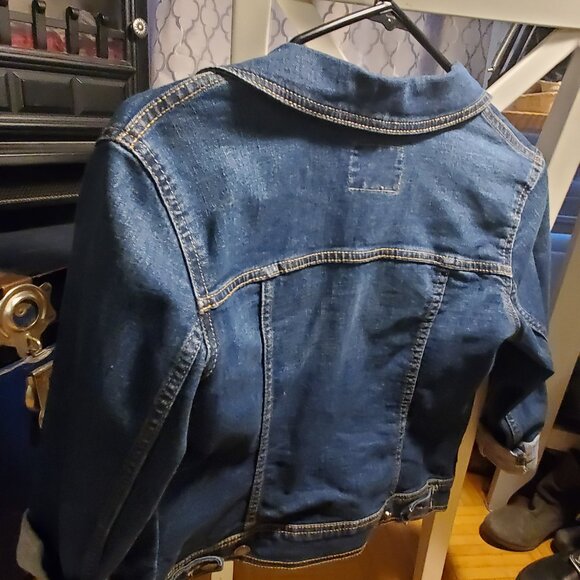 Jean Jacket - Picture 2 of 4